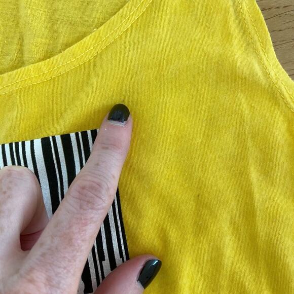 Barcode Sleeveless Tank in Yellow - Picture 2 of 4